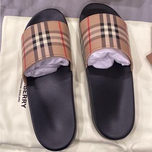 Burberry Mens Slide